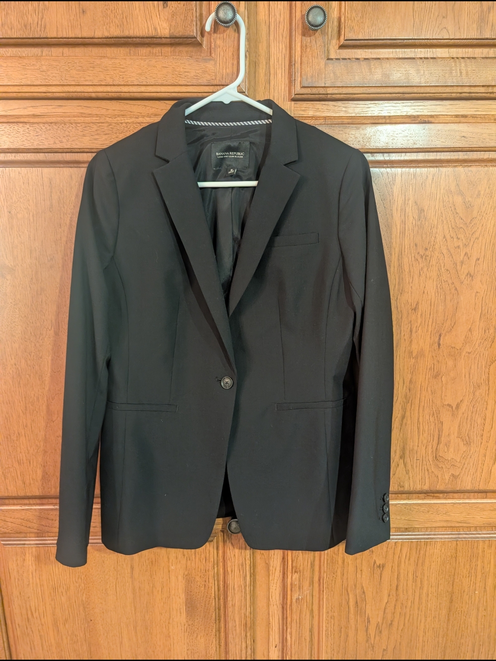 Banana Republic Long And lean Black Tailored Single-Button Blazer